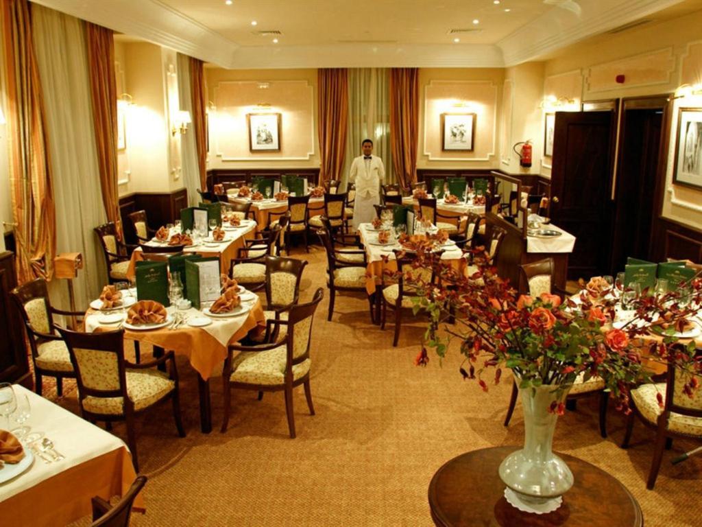 Les Oliviers Palace Sfax Esterno foto