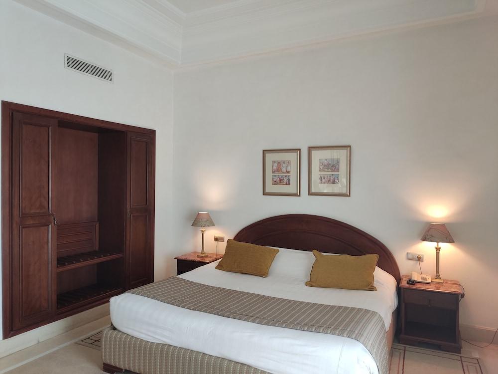 Les Oliviers Palace Sfax Esterno foto